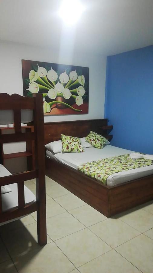 Hotel Marbella Tradition Cartagène Extérieur photo