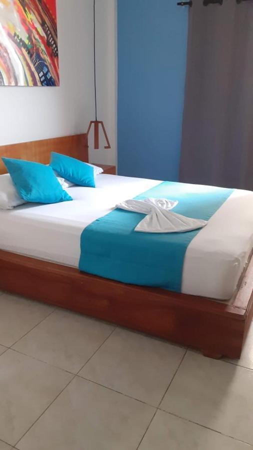 Hotel Marbella Tradition Cartagène Extérieur photo