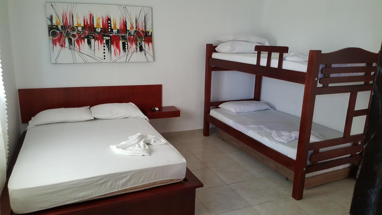 Hotel Marbella Tradition Cartagène Extérieur photo