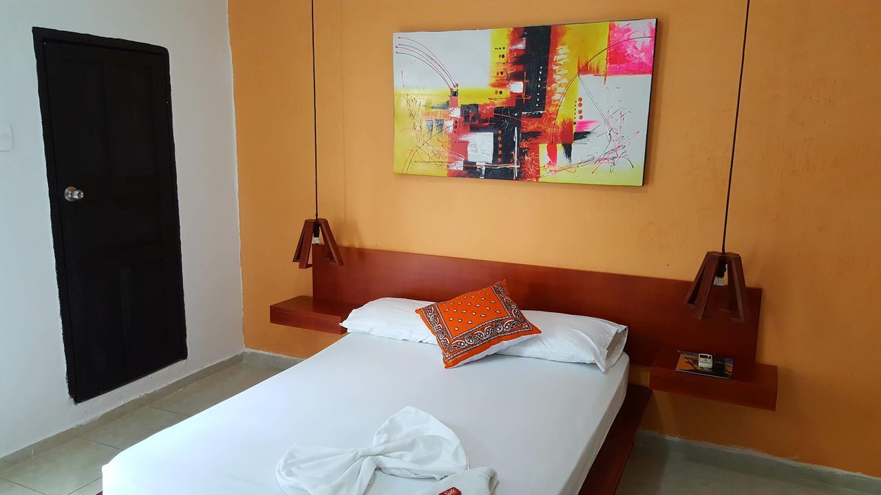 Hotel Marbella Tradition Cartagène Extérieur photo