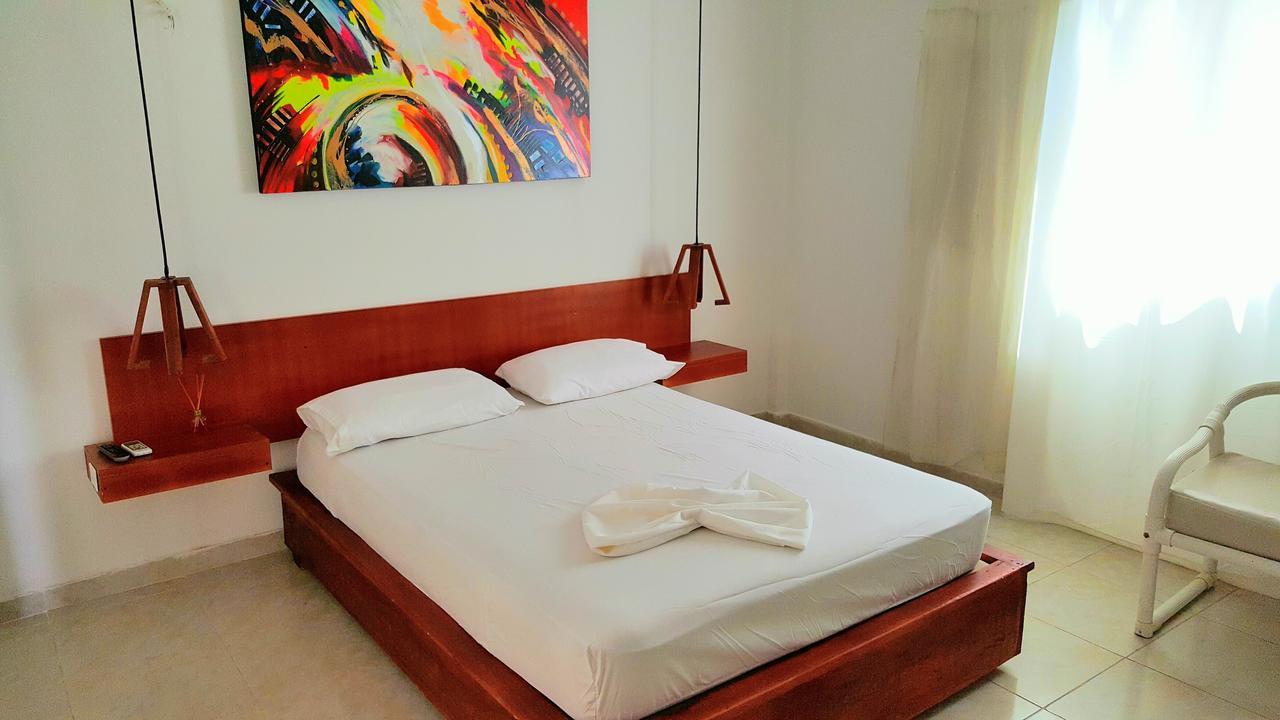 Hotel Marbella Tradition Cartagène Extérieur photo