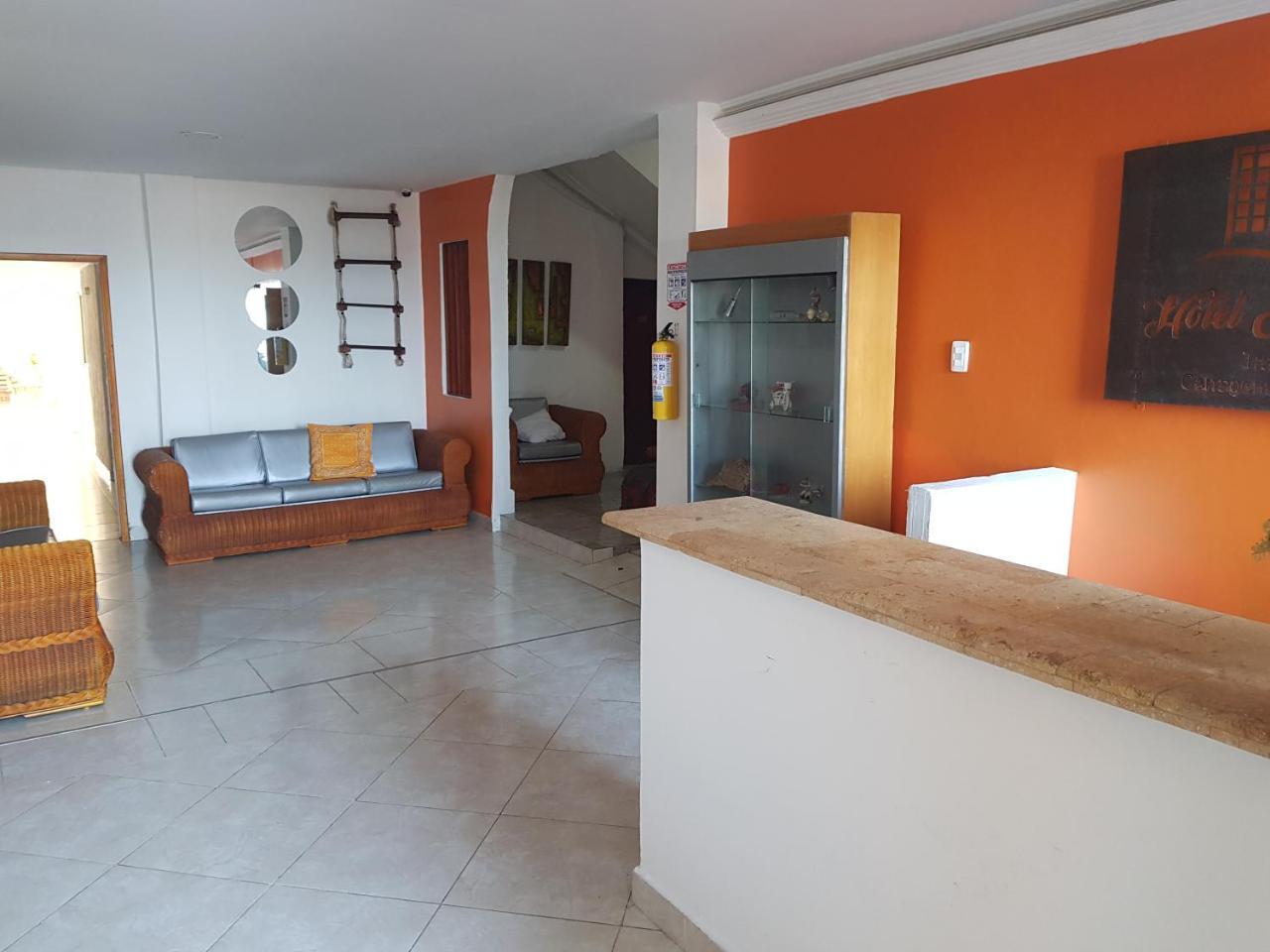 Hotel Marbella Tradition Cartagène Extérieur photo